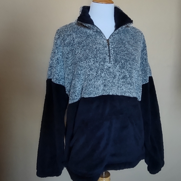 Tops - Blue Cozy Sweatshirt